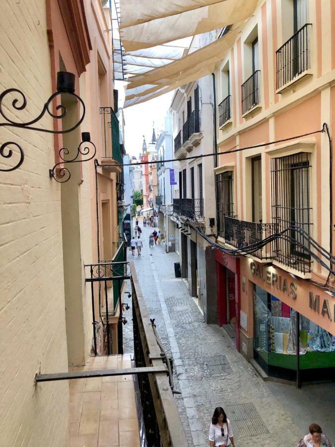 Apartamento Calle Cuna Севілья Екстер'єр фото