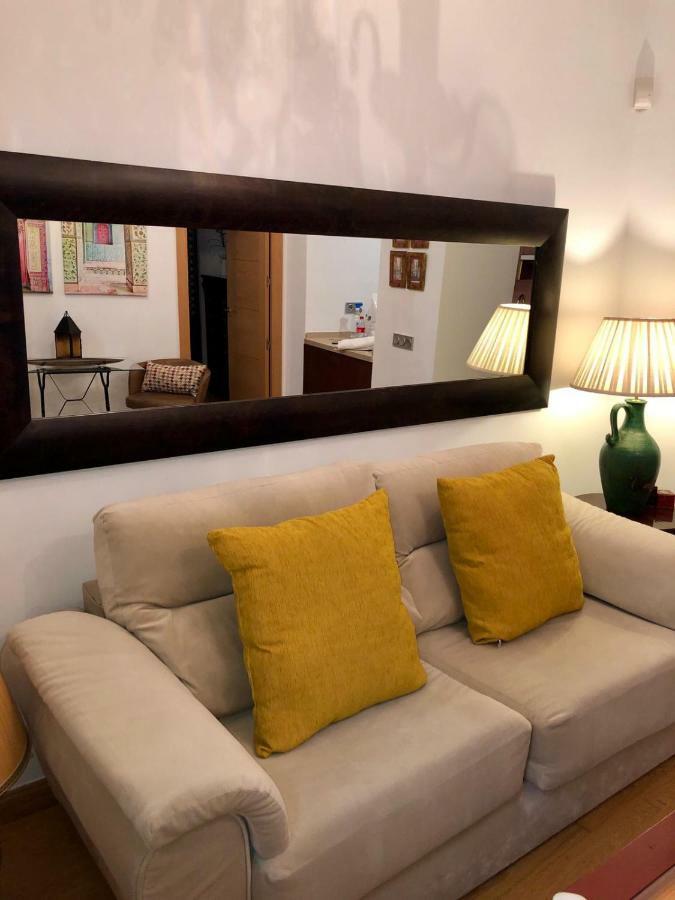 Apartamento Calle Cuna Севілья Екстер'єр фото